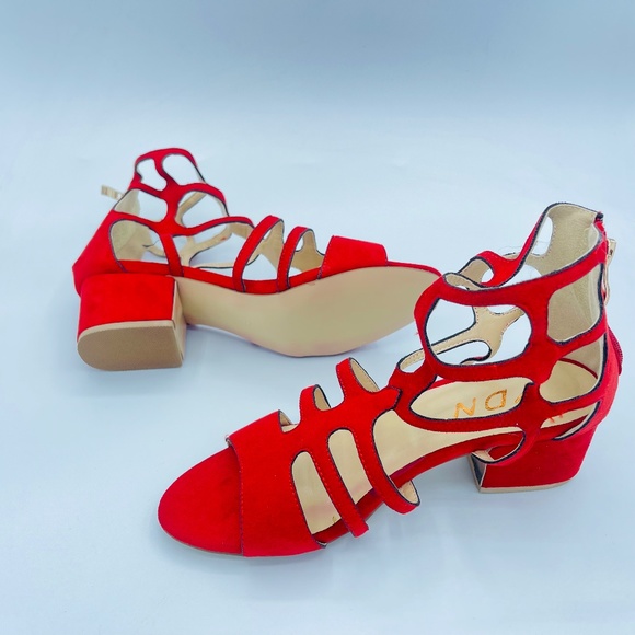 YDN RED SHOE - Picture 5 of 7